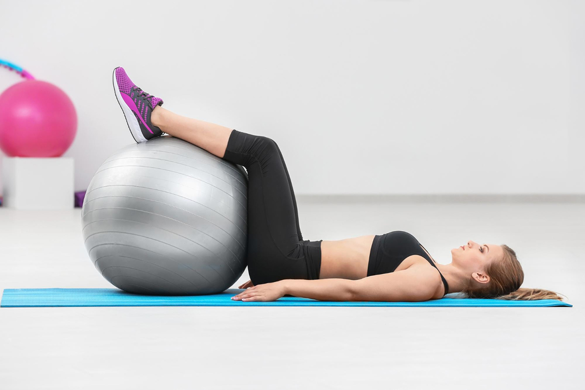 7 Postpartum Pelvic Floor Exercises to Try After Childbirth